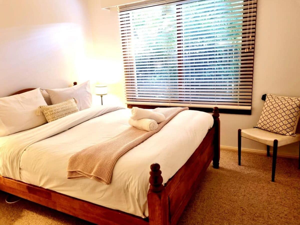 3 Bdrm 2 Bthrm House Close To Canberra Cbd & Anu المظهر الخارجي الصورة