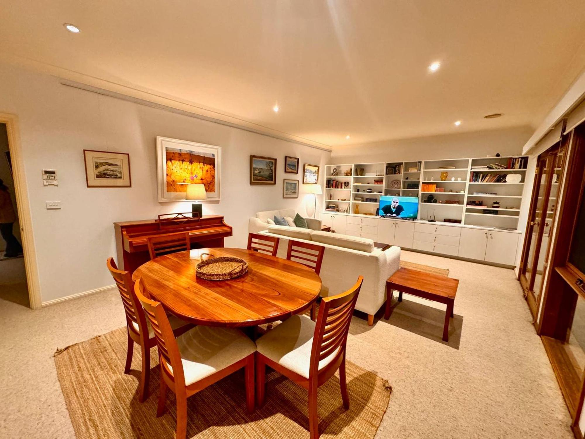 3 Bdrm 2 Bthrm House Close To Canberra Cbd & Anu المظهر الخارجي الصورة