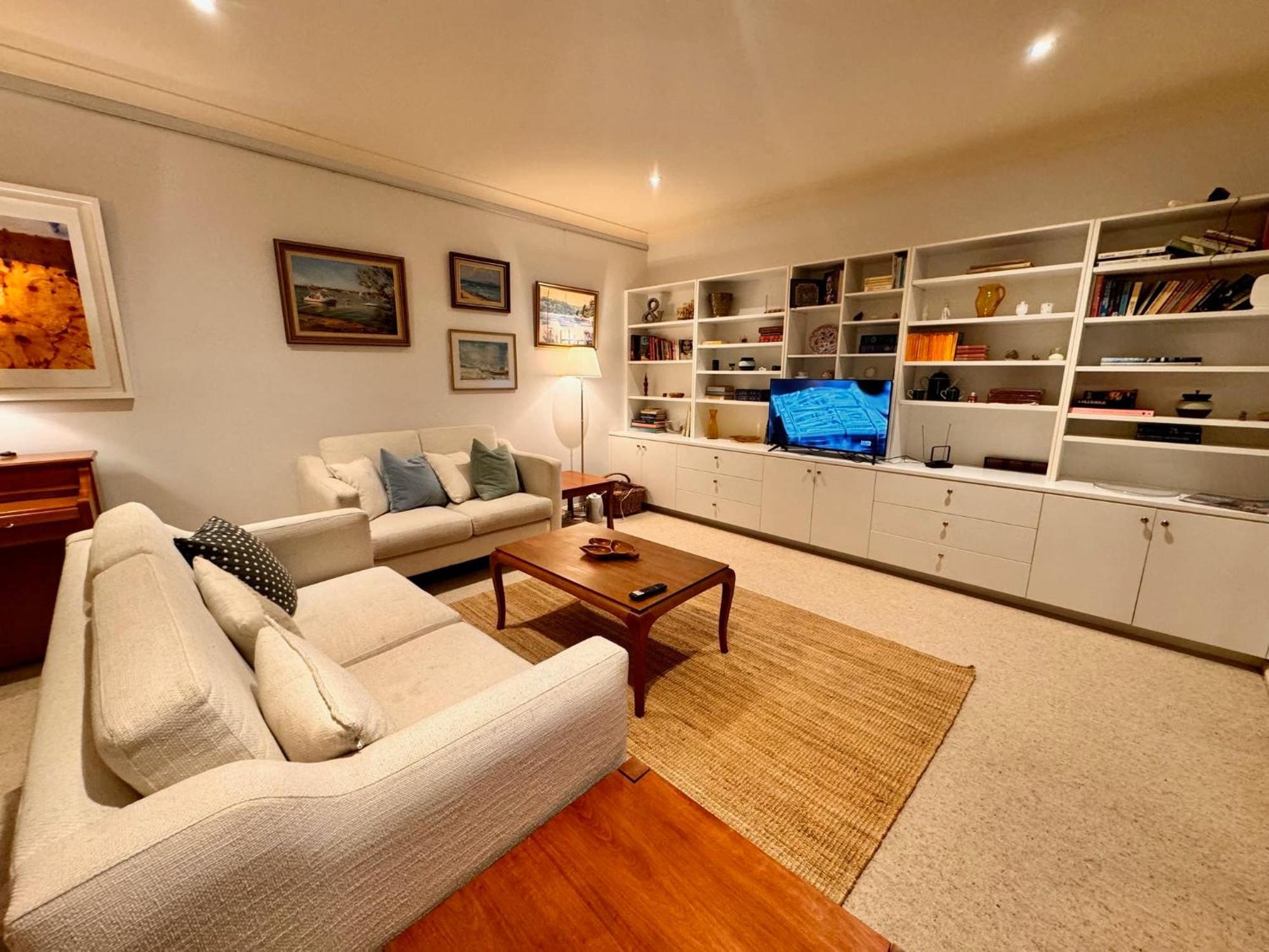 3 Bdrm 2 Bthrm House Close To Canberra Cbd & Anu المظهر الخارجي الصورة